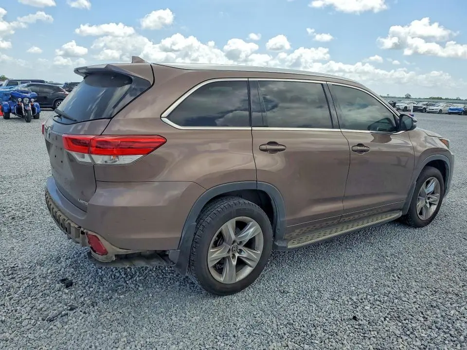 2017 TOYOTA HIGHLANDER LIMITED  