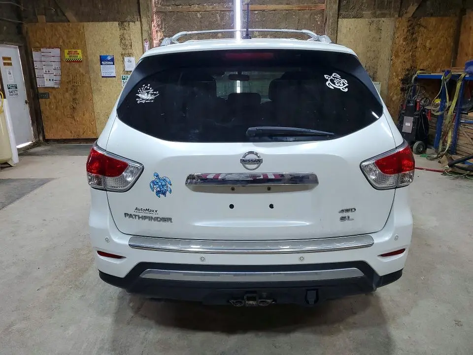 2016 NISSAN PATHFINDER S  