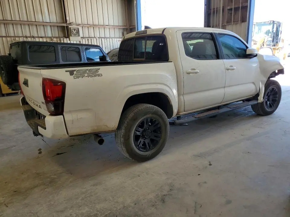 2019 TOYOTA TACOMA SR V6  