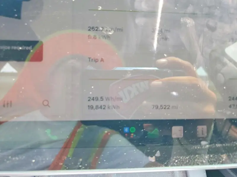 2022 TESLA 3   
