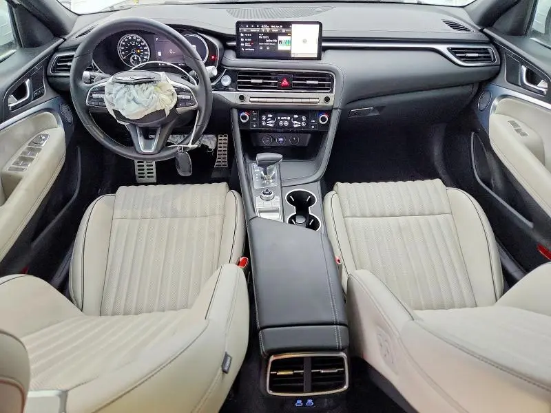 2025 GENESIS G70 2.5T SPORT PRESTIGE  