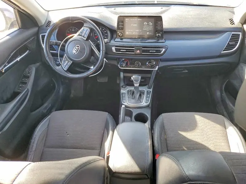 2021 KIA SELTOS S  