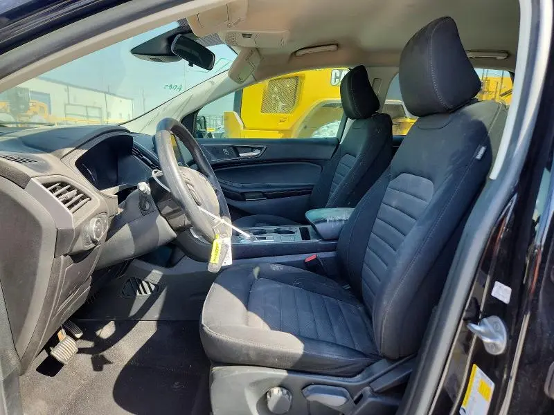 2022 FORD EDGE SE  