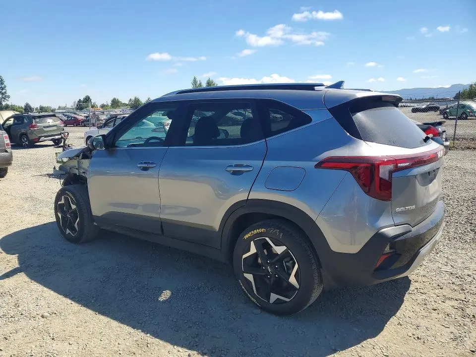 2024 KIA SELTOS EX  