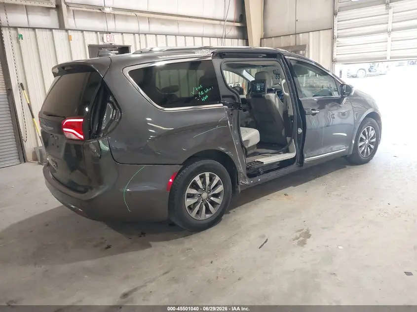 2020 CHRYSLER PACIFICA TOURING L PLUS