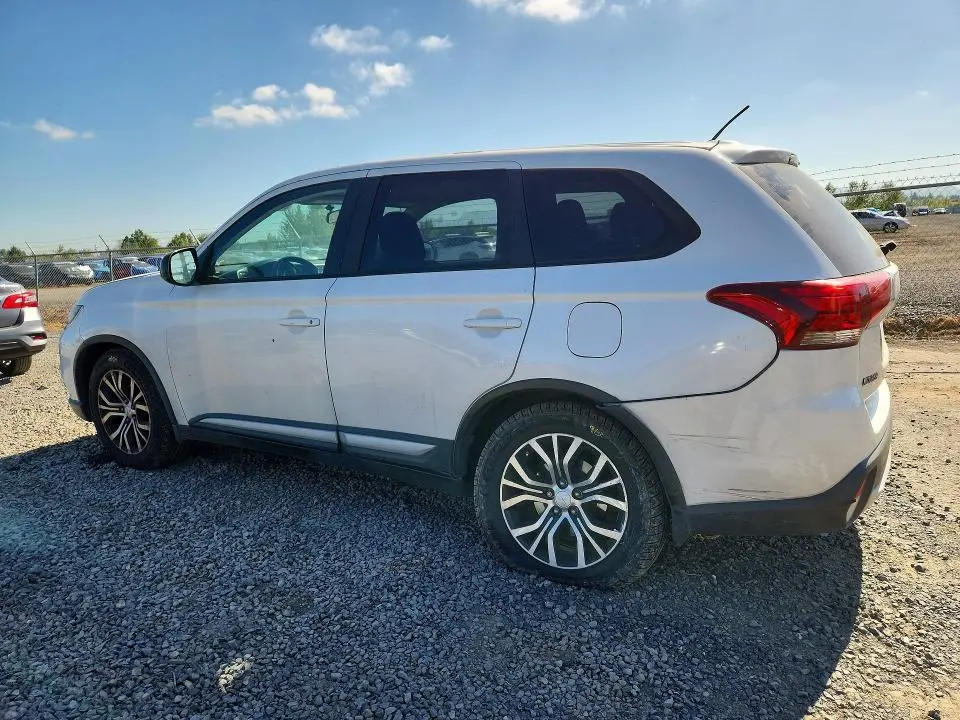2016 MITSUBISHI OUTLANDER ES  