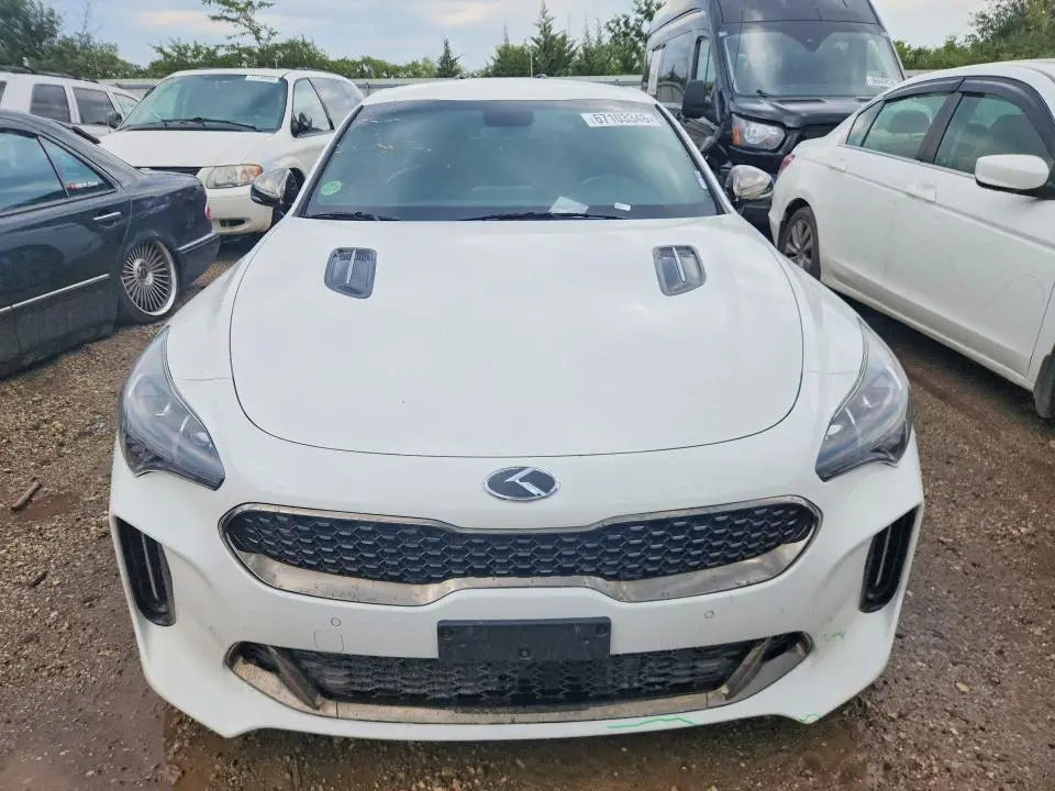 2021 KIA STINGER GT  