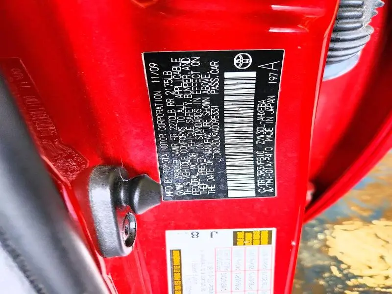 2010 TOYOTA PRIUS II  