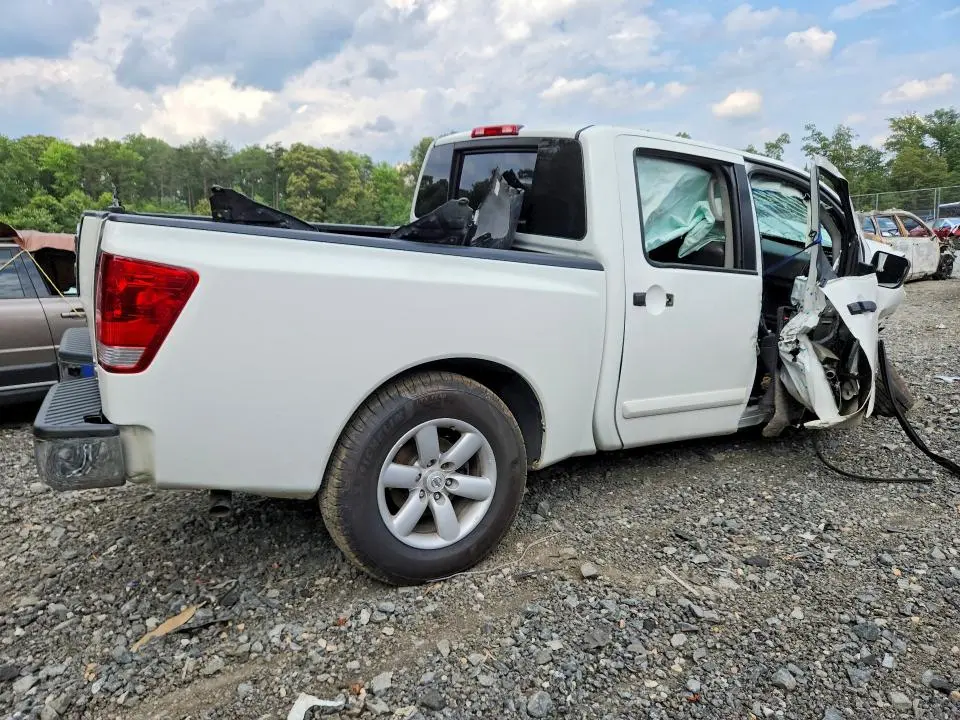 2012 NISSAN TITAN S  