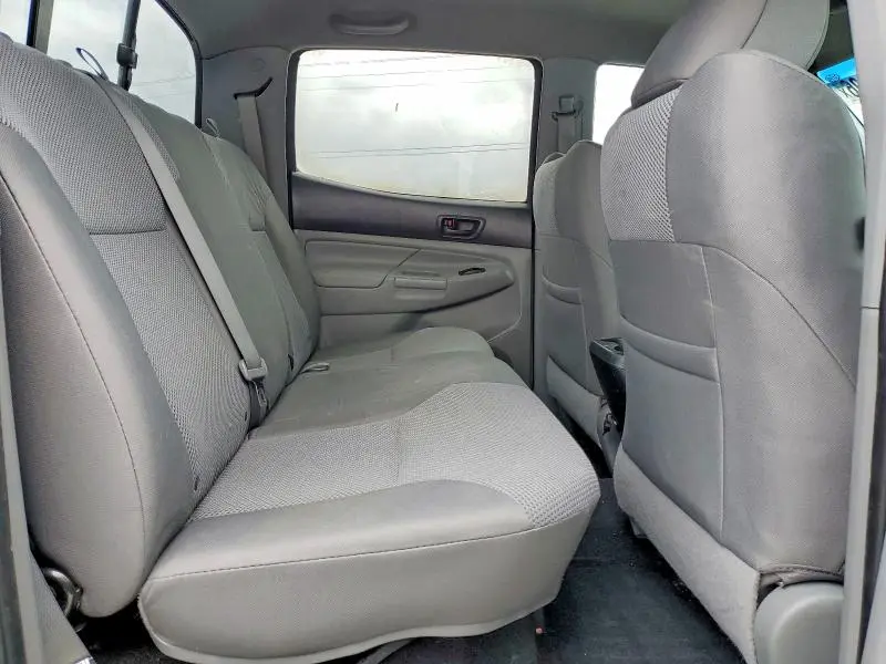 2014 TOYOTA TACOMA V6  