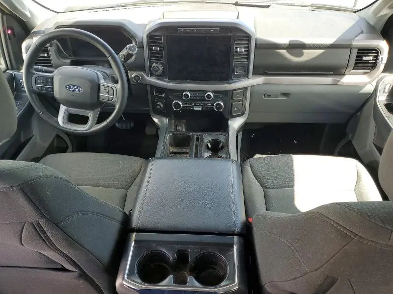 2024 FORD F150 XLT  