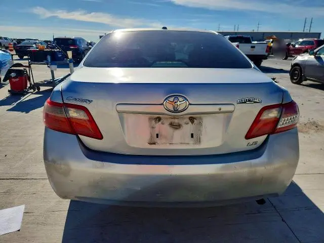 2011 TOYOTA CAMRY LE  