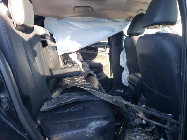 2019 MITSUBISHI ECLIPSE CROSS LE  