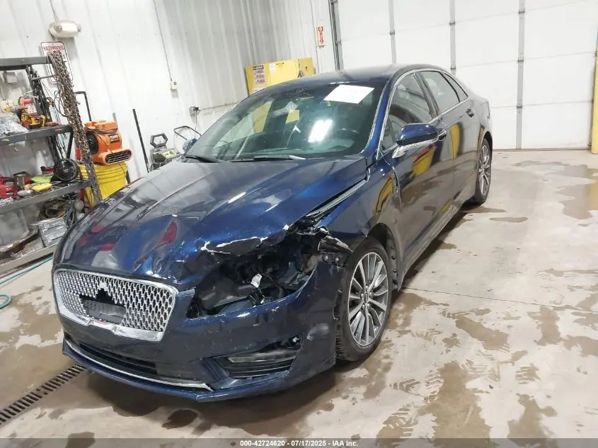 2017 LINCOLN MKZ PREMIERE