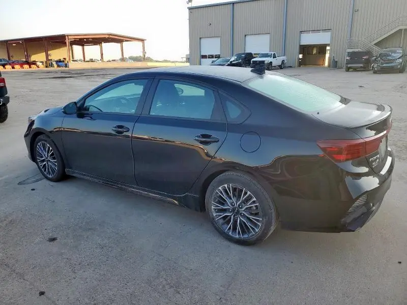 2024 KIA FORTE GT LINE  