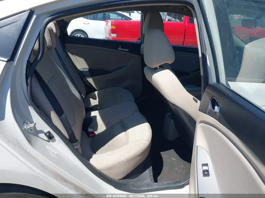 2016 HYUNDAI ACCENT SE