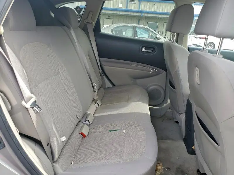 2015 NISSAN ROGUE SELECT S  