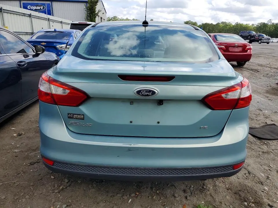 2012 FORD FOCUS SE  