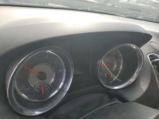 2011 CHRYSLER TOWN & COUNTRY TOURING  