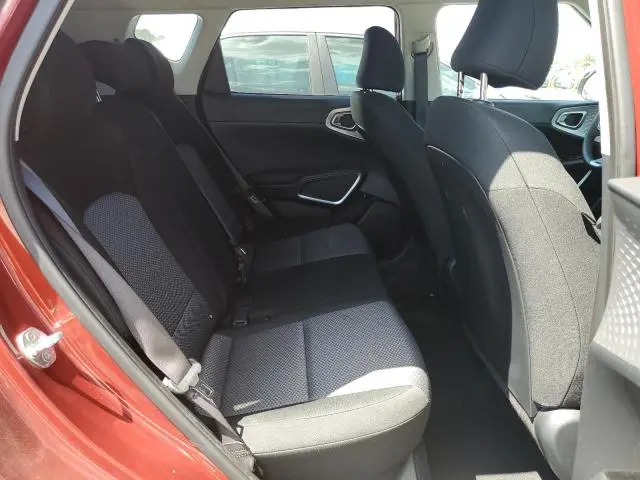 2023 KIA SOUL LX  