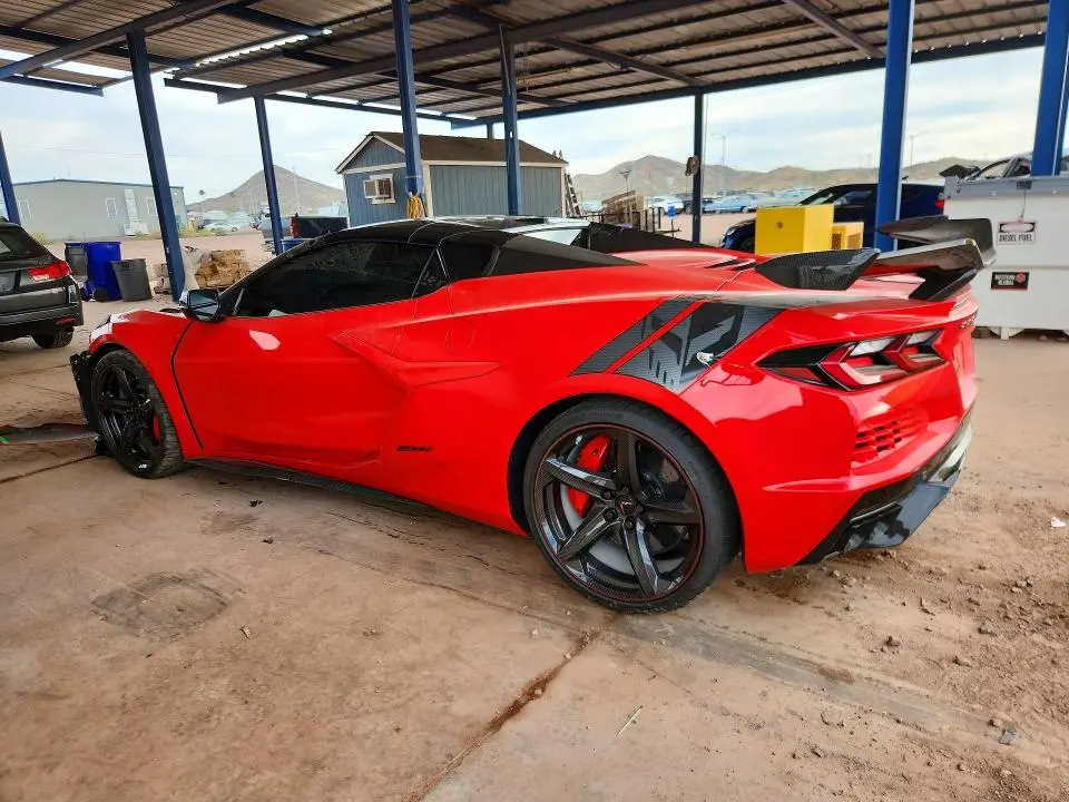 2024 CHEVROLET CORVETTE E-RAY 3LZ  