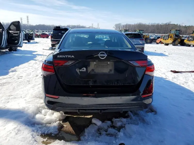 2024 NISSAN SENTRA S  