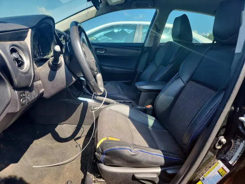 2018 TOYOTA COROLLA SE  
