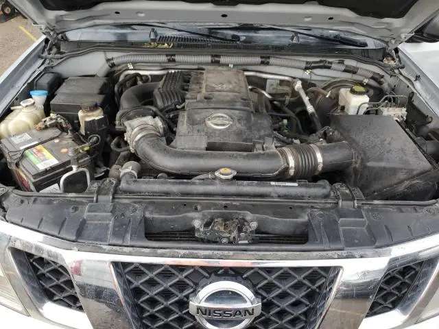 2011 NISSAN FRONTIER S  