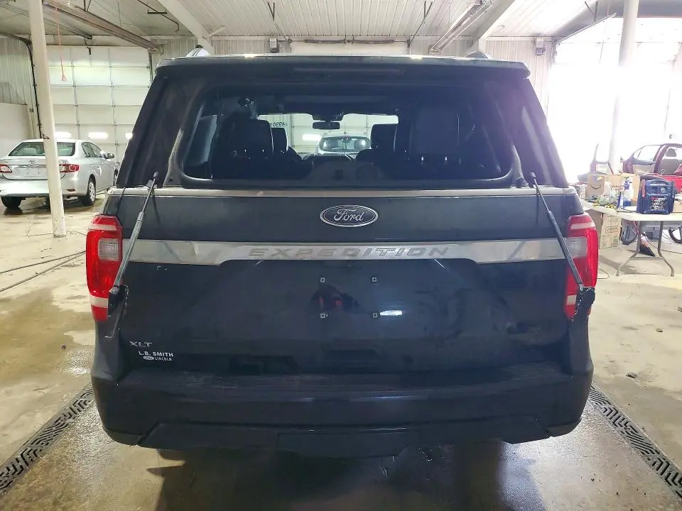 2020 FORD EXPEDITION XLT  