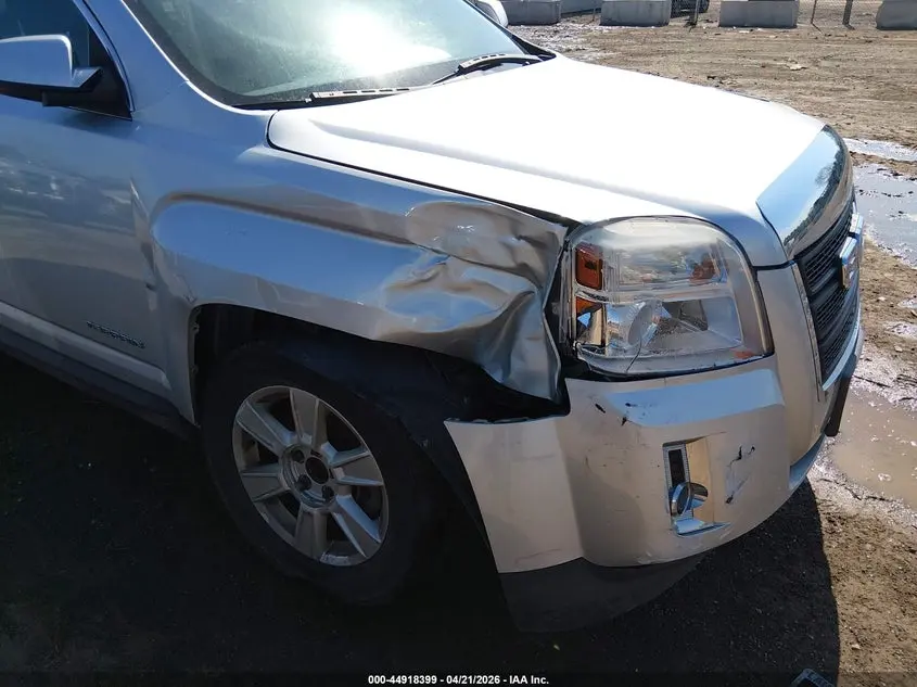 2013 GMC TERRAIN SLE-2