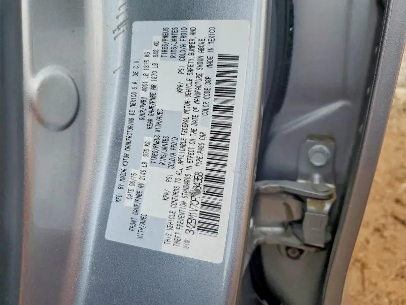 2015 MAZDA 3 TOURING  
