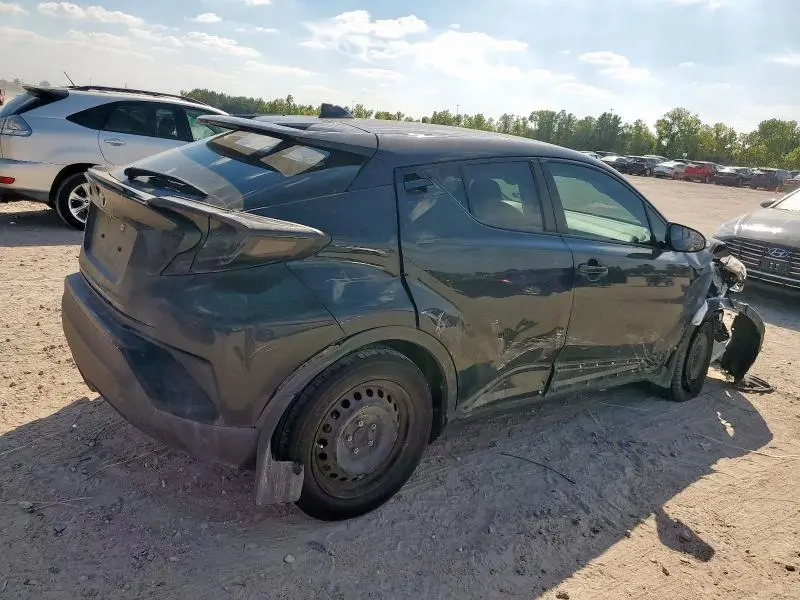 2021 TOYOTA C-HR XLE  
