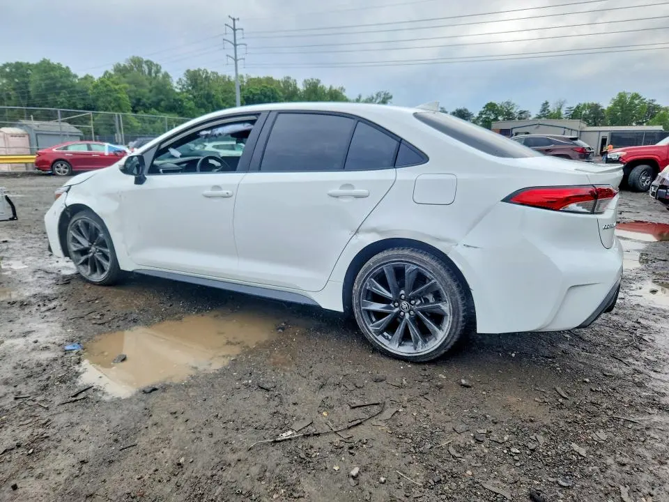 2025 TOYOTA COROLLA SE  