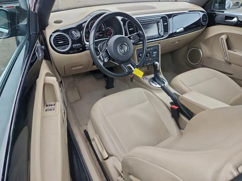 2013 VOLKSWAGEN BEETLE   