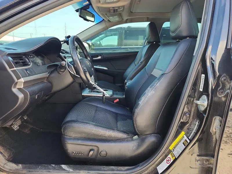 2012 TOYOTA CAMRY SE V6  