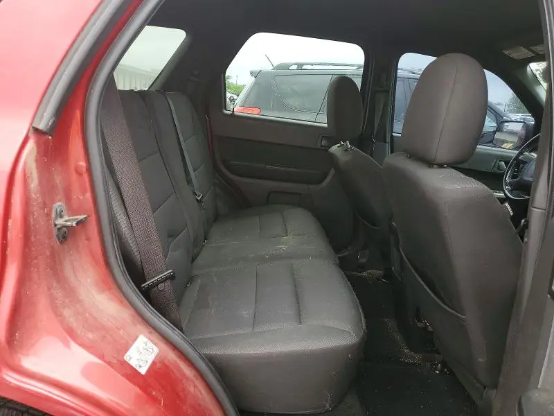 2011 FORD ESCAPE XLT  