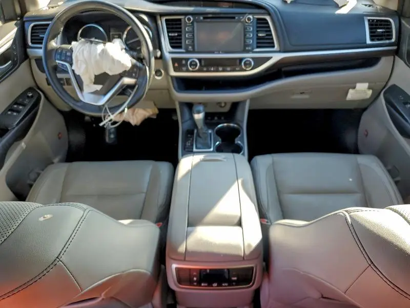 2015 TOYOTA HIGHLANDER LIMITED  