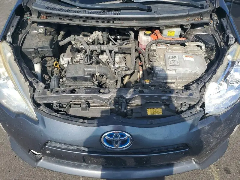 2014 TOYOTA PRIUS C THREE  