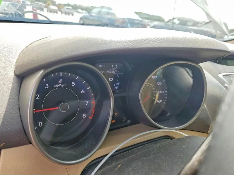 2012 HYUNDAI ELANTRA LIMITED  