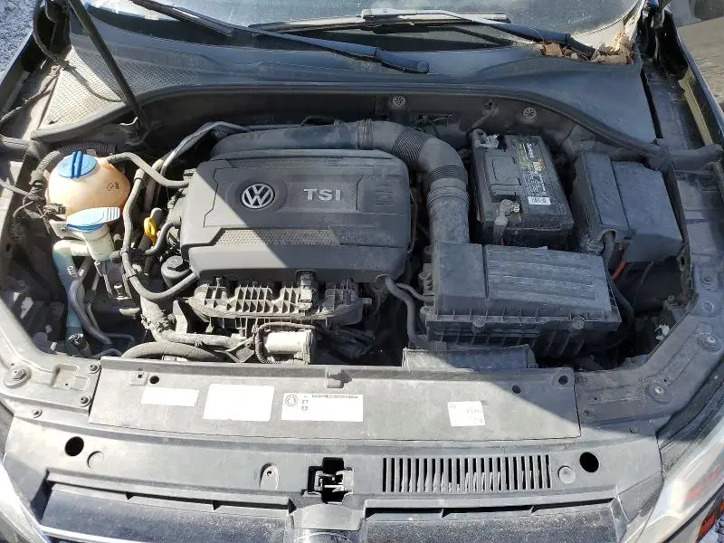 2014 VOLKSWAGEN PASSAT SE  