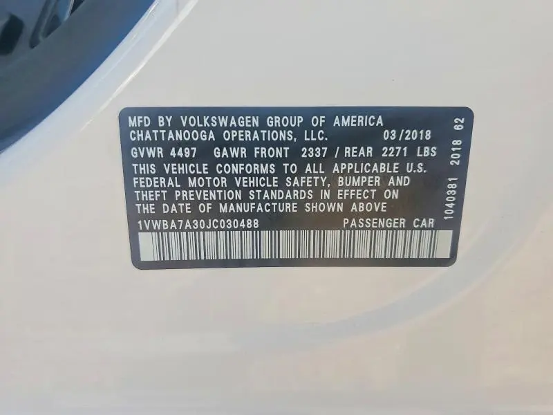 2018 VOLKSWAGEN PASSAT SE  