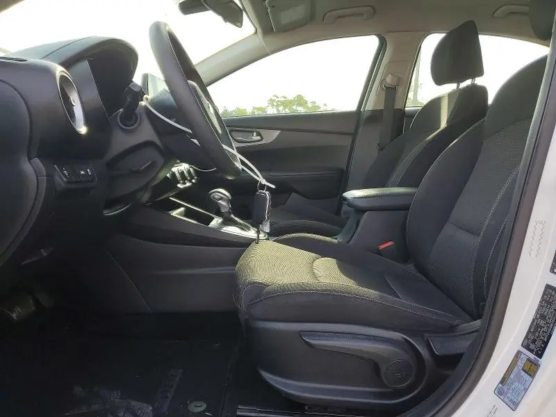 2021 KIA FORTE FE  