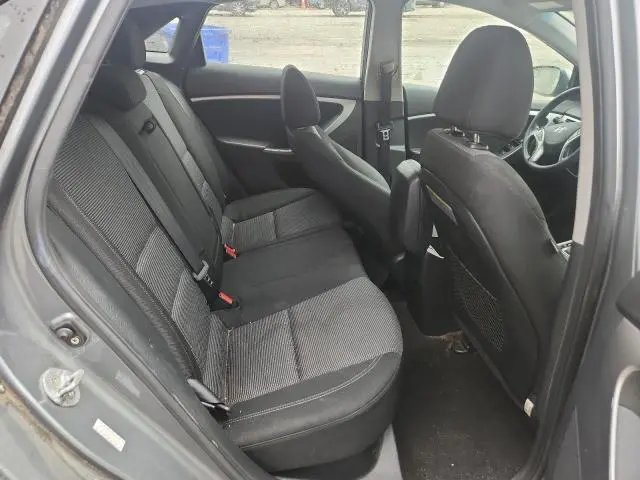 2017 HYUNDAI ELANTRA GT   