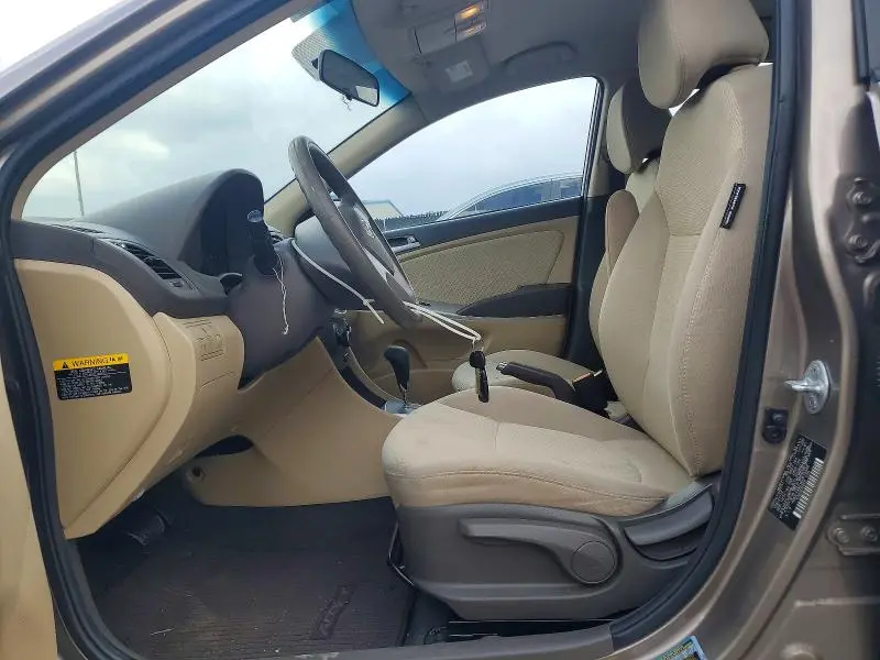 2014 HYUNDAI ACCENT GLS  