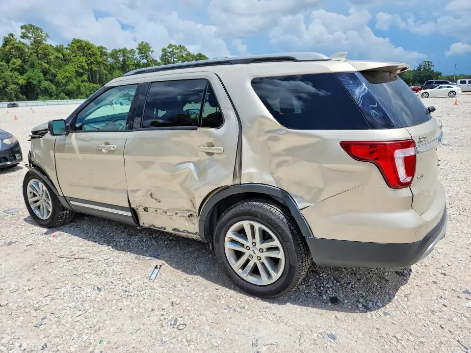 2017 FORD EXPLORER XLT  