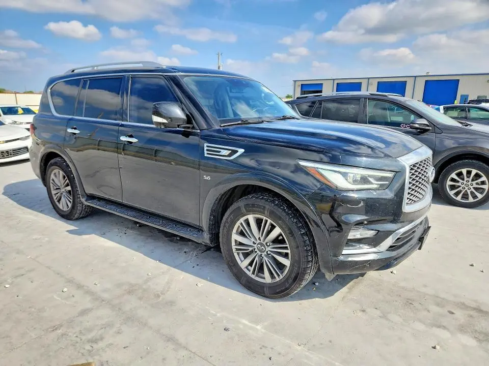 2020 INFINITI QX80 LUXE  