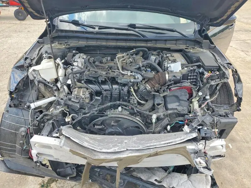 2023 NISSAN ALTIMA SR  