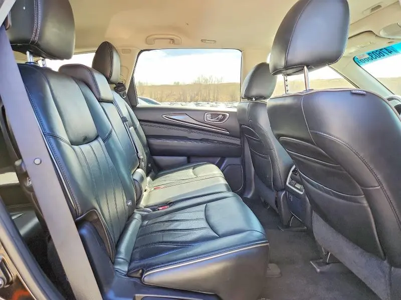 2016 INFINITI QX60 BASE  