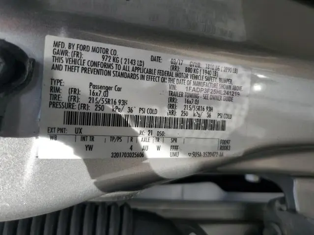 2017 FORD FOCUS SE  