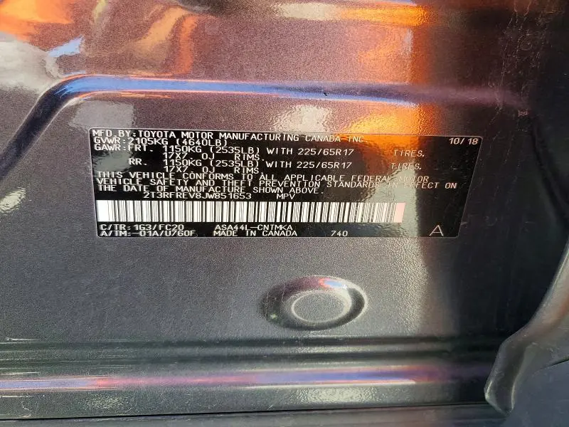 2018 TOYOTA RAV4 XLE  